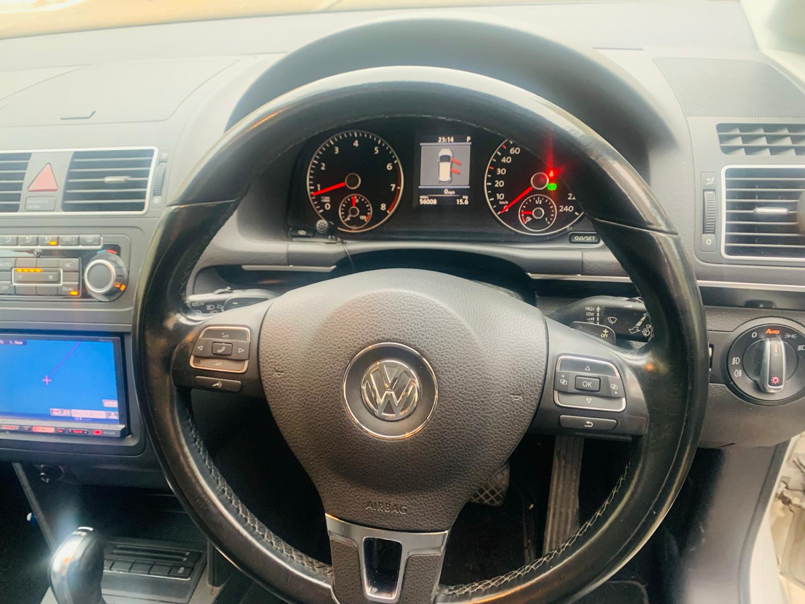 Volkswagen Touran | High Line | 1.4 CC | 2011 | 7 Seater | Automatic